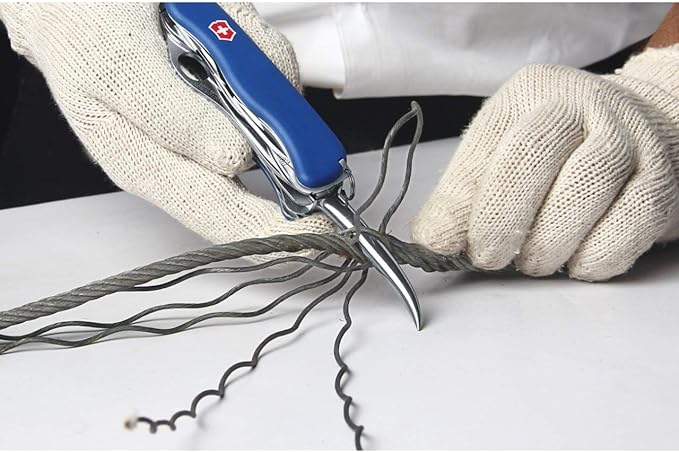 Victorinox Skipper Pro Swiss Army Pocket Knife | Large | 12 Functions