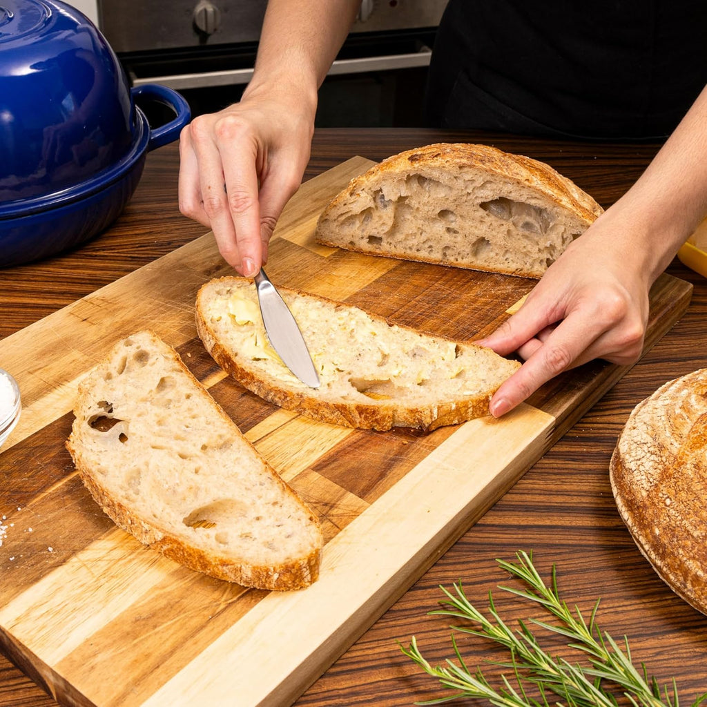 Enamelled Cast Iron Dutch Oven Bread Pot, 5.6 Lite - 26cm (Multiple Colours) by Nuovva