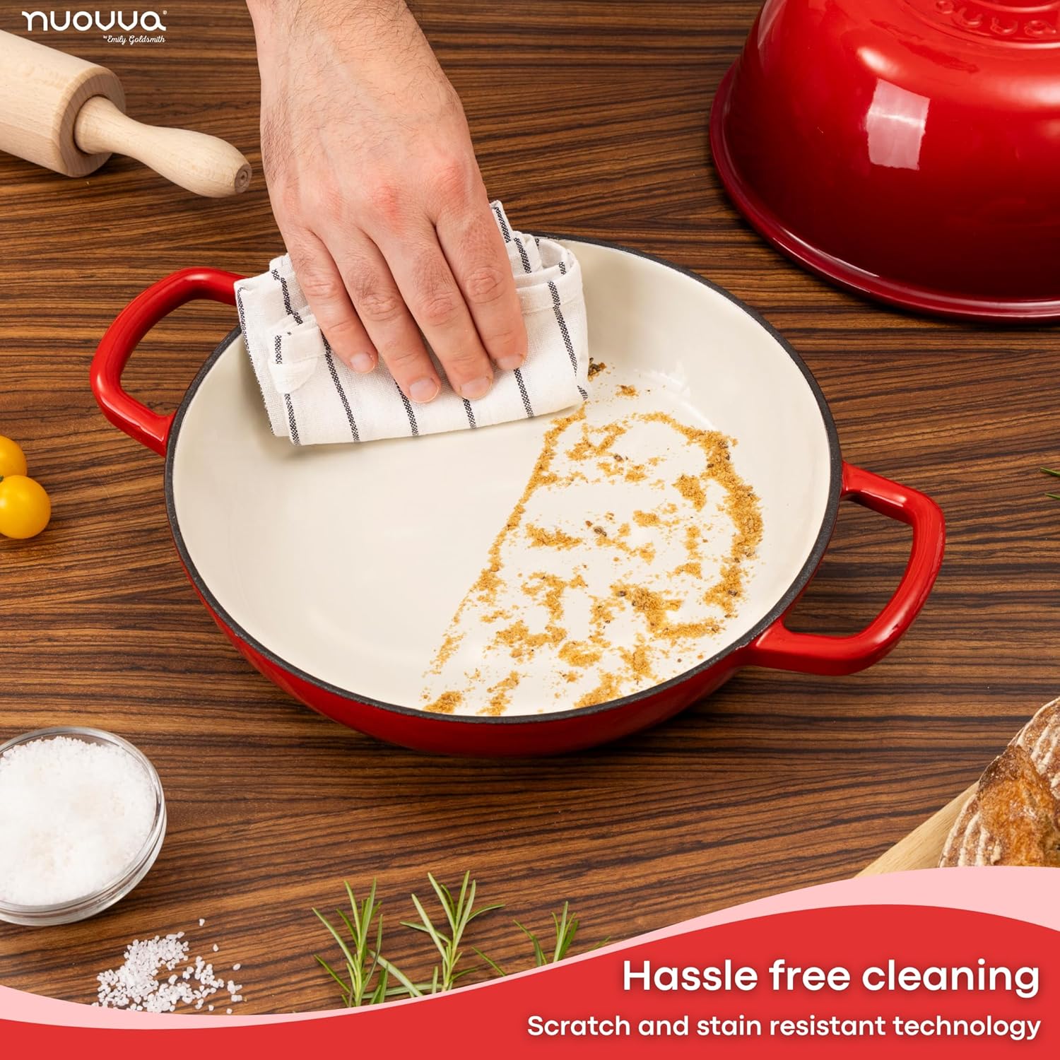 Red Enamelled Cast Iron Dutch Oven Bread Pot - 5.6 Lite - 26cm, by Nuovva