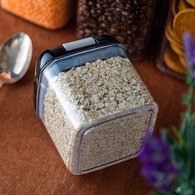 5-Piece Food Storage Containers (Black/White Lid), by Nuovva